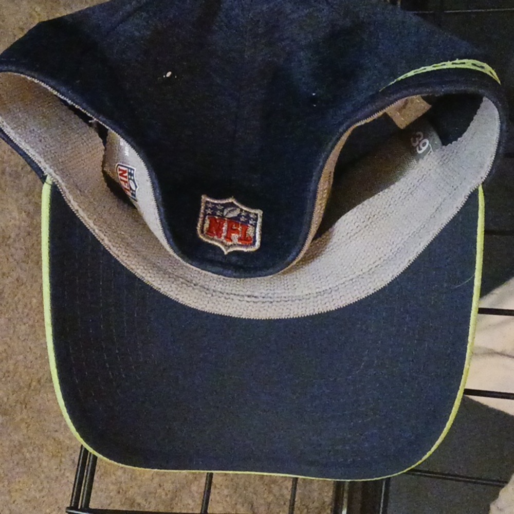 New, Seattle Seahawks hat - Picture 6 of 8